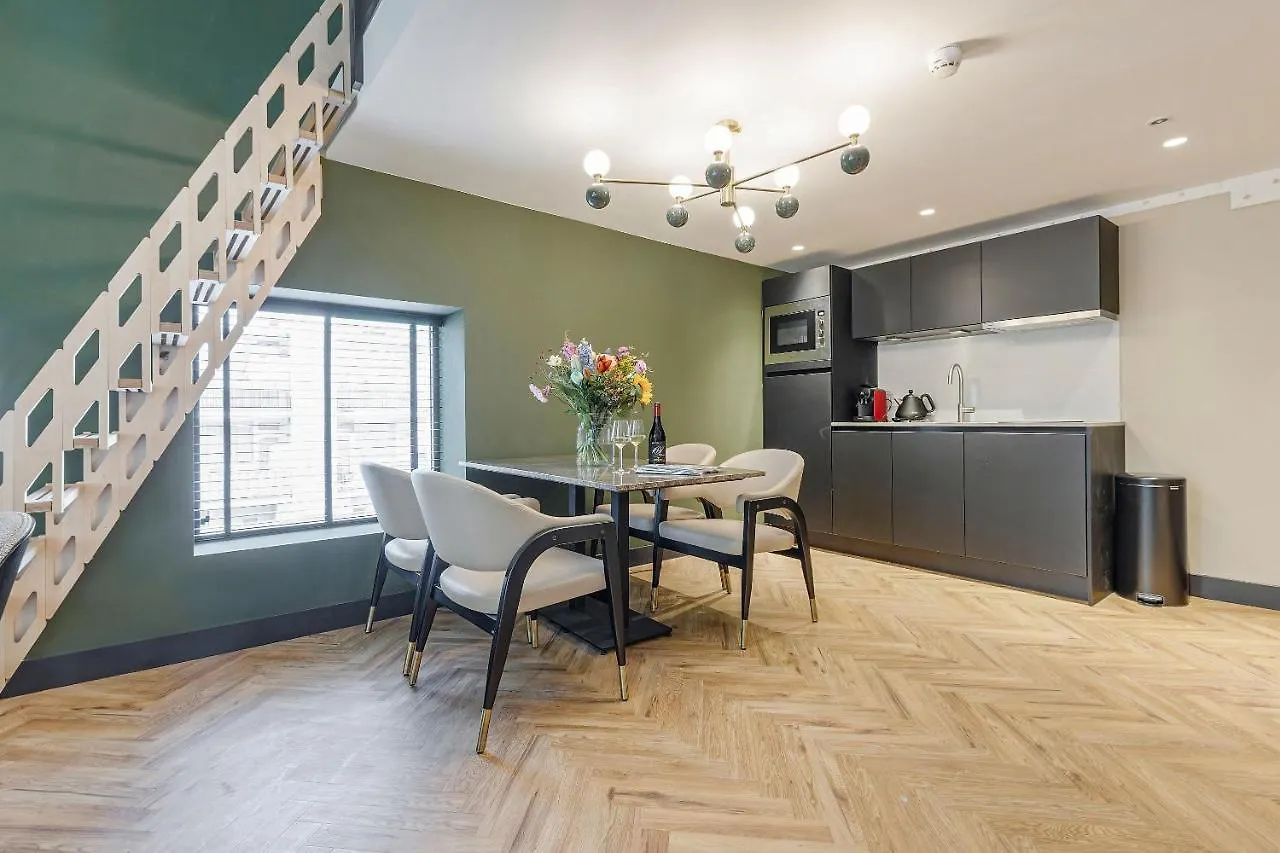 Ferienwohnung Bens The Walton Amsterdam Niederlande